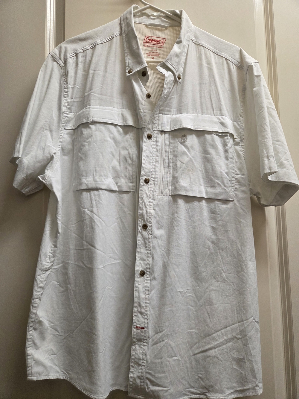 🍍Coleman Men’s Short-Sleeve White Outdoor Utility Shirt